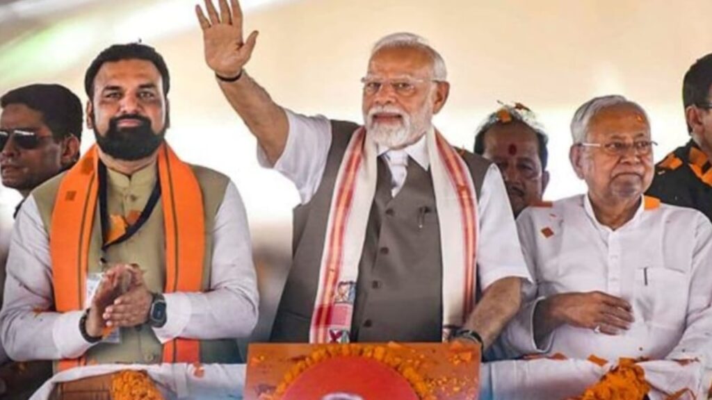 Bihar Chunav के पहले चरण का आखिरी दिन: PM Modi बोले NDA की ऐतिहासिक जीत तय, महिलाओं ने निभाई