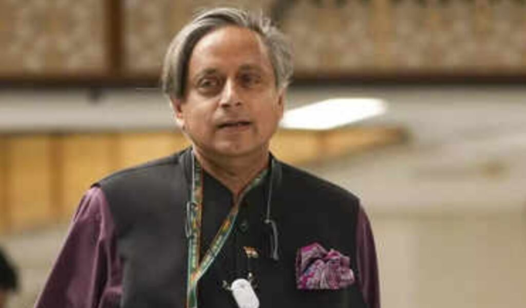 New Delhi 9 नवंबर 2025: Delhi की जहरीली हवा पर Congress सांसद शशि थरूर ने एक बार फिर