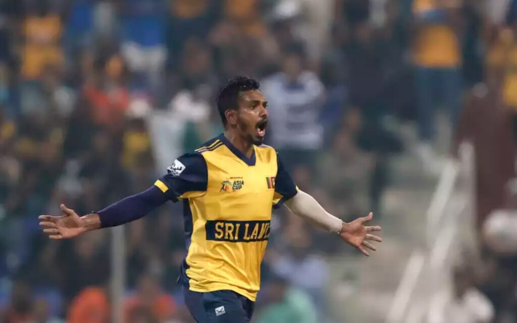 Sandar Wapshi चमीरा ने आखिरी ओवर में 9 रन बचाकर Shree Lanka