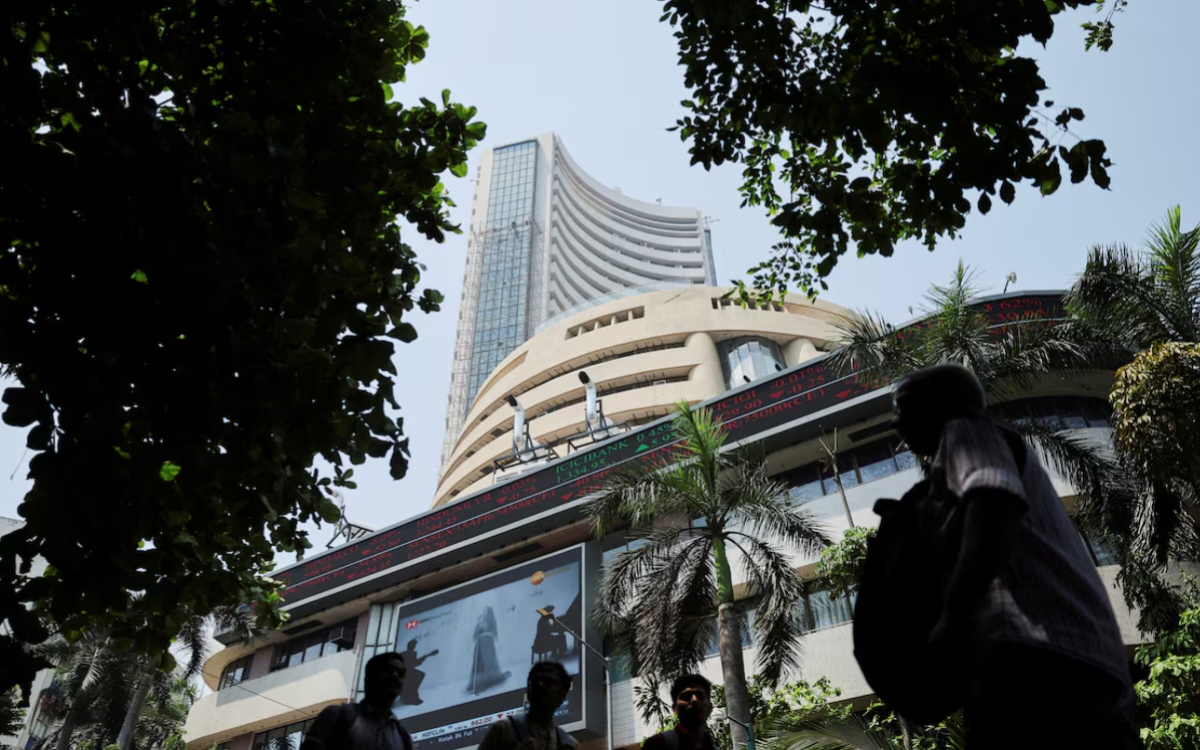 Indian share Market में एक बार फिर दबाव देखने को मिला जहां America